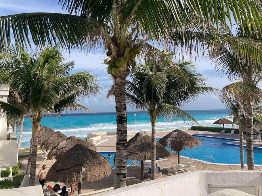 Cancun Oceanfront, Entire Apartment Cancún Exterior foto